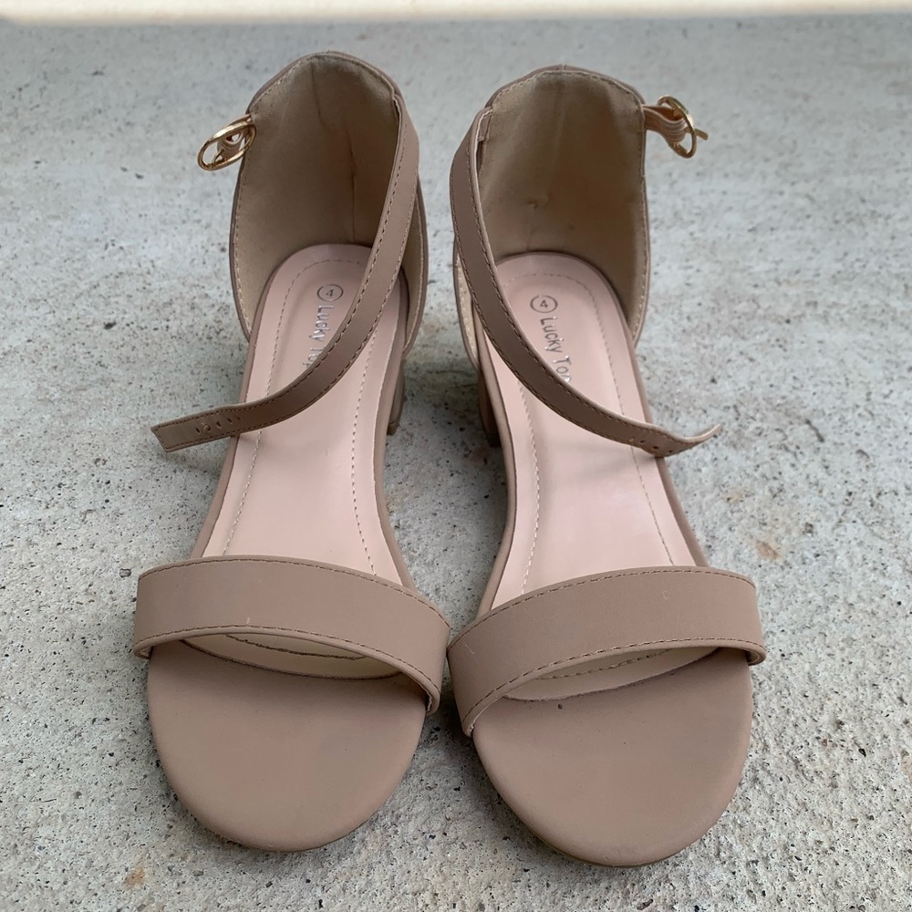 Rose blush chunky heel wedges